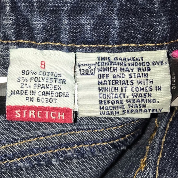 Union Bay stretch flared lowrider jeans, new with tags, cute rounded pockets - Picture 8 of 9